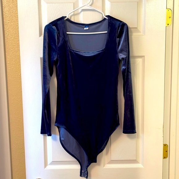 Old navy bodysuit - Picture 1 of 1